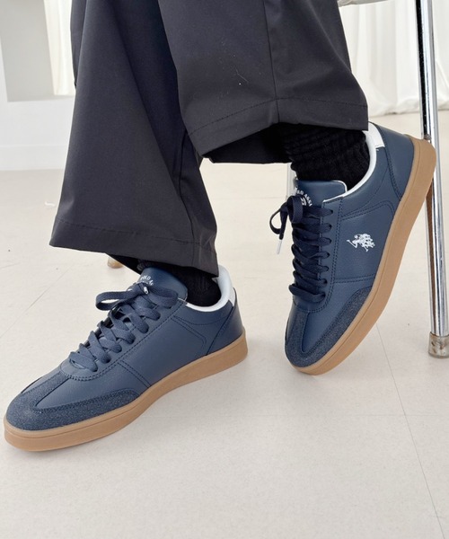 U.S. POLO ASSN.（ユーエスポロアッスン）の「【U.S. POLO ASSN.】カジュアル ローカット レザーライク スニーカー（スニーカー・レディース・ホワイト×ブラック/ベージュ系その他/ネイビー×ホワイト・22.5/23/23.5/24/24.5）」の11枚目の写真