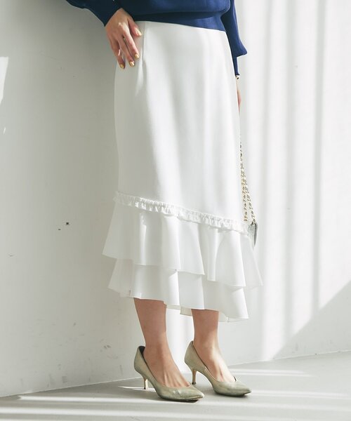 La boutique BonBon(ラブティックボンボン)の「【今すぐお届け!・美シルエット】アシメラッフルジャージマーメイドスカート(スカート・レディース・ネイビー/ピンク/ホワイト・36/38)」の2枚目の写真