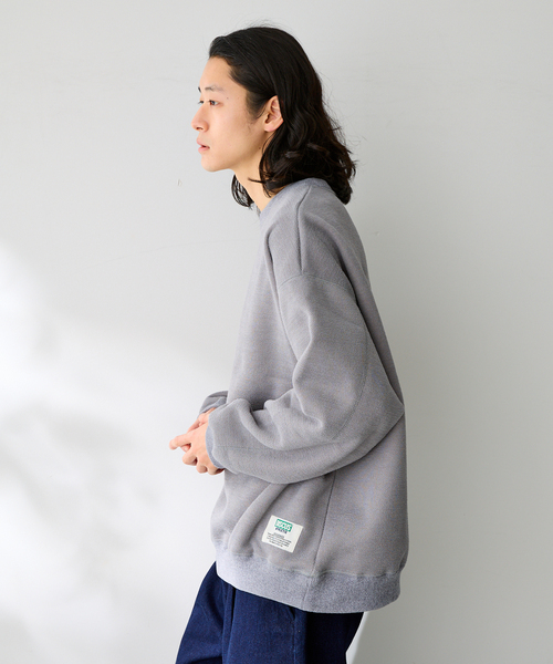 B.C STOCK(ベーセーストック)の「《追加》【DISCUS/ディスカス】インレイ裏シャギーボンディング配色 クルーネック(Tシャツ/カットソー・メンズ・ブルー系その他/グレー/ブラック・MEDIUM/LARGE)」の9枚目の写真