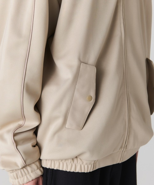 Champion（チャンピオン）の「【Champion/チャンピオン】直営限定コレクション メンズ トラックジャケット（その他アウター・メンズ・オリーブ/アイボリー系/ブラック・X-LARGE/SMALL/MEDIUM/LARGE）」の7枚目の写真