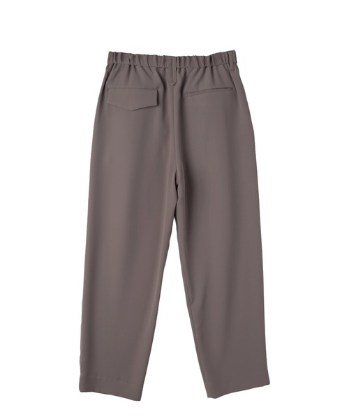 CULLNI(クルニ)の「Dry Double Cloth 3Tuck Semi Wide Pant(スラックス・メンズ・ネイビー/ダークブラウン/アッシュブラウン/ブラック・2/1/0)」の10枚目の写真