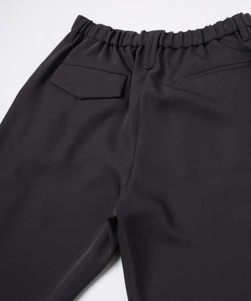 CULLNI(クルニ)の「Dry Double Cloth 3Tuck Semi Wide Pant(スラックス・メンズ・ネイビー/ダークブラウン/アッシュブラウン/ブラック・2/1/0)」の18枚目の写真
