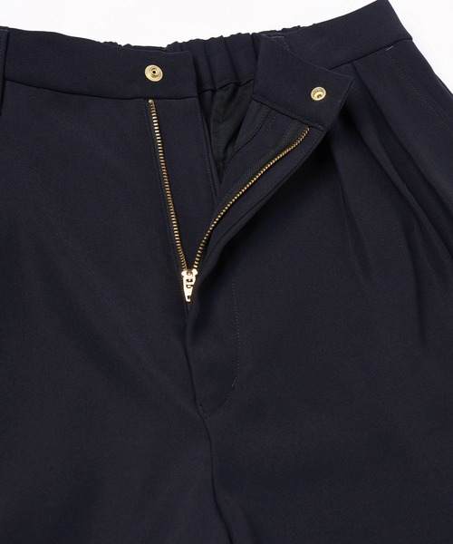 CULLNI(クルニ)の「Dry Double Cloth 3Tuck Semi Wide Pant(スラックス・メンズ・ネイビー/ダークブラウン/アッシュブラウン/ブラック・2/1/0)」の19枚目の写真