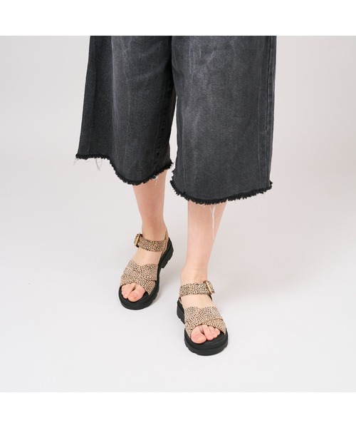 Clarks(クラークス)の「Orinoco3 Cross / オリノコ3クロス (アニマルプリント)(サンダル・レディース・アニマル・UK6/UK5.5/UK5/UK4.5/UK4/UK3.5/UK3)」の14枚目の写真