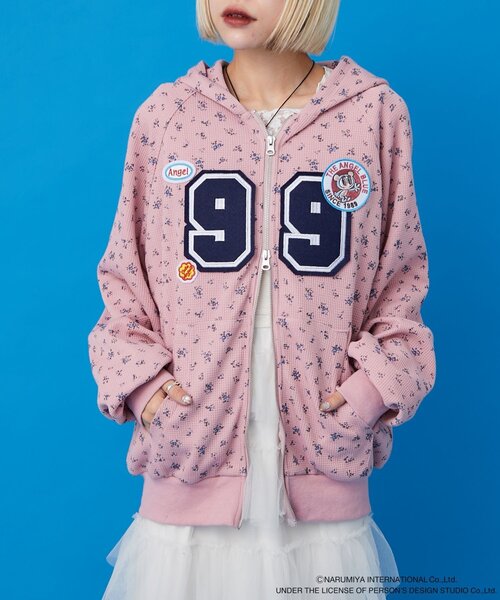 w closet（ダブルクローゼット）の「【ANGEL BLUE】ナカムラくん花柄ワッフルパーカー（パーカー・レディース・ピンク/グレー・FREE）」の2枚目の写真