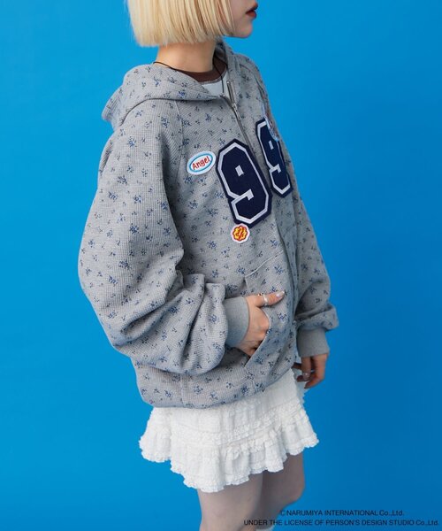 w closet（ダブルクローゼット）の「【ANGEL BLUE】ナカムラくん花柄ワッフルパーカー（パーカー・レディース・ピンク/グレー・FREE）」の6枚目の写真
