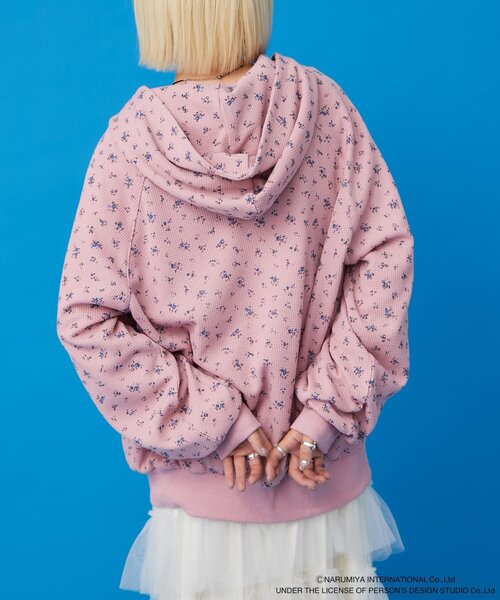 w closet（ダブルクローゼット）の「【ANGEL BLUE】ナカムラくん花柄ワッフルパーカー（パーカー・レディース・ピンク/グレー・FREE）」の15枚目の写真