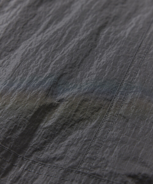 FREAK'S STORE（フリークスストア）の「アウトドア リップストップ ナイロン ワンポイントロゴ ジップアップパーカー ショーツ バッグ 3Pセット/セットアップ（ナイロンジャケット・メンズ・ワインレッド/ブラック/チャコールグレー/その他9/オレンジ・SMALL/LARGE/MEDIUM）」の11枚目の写真