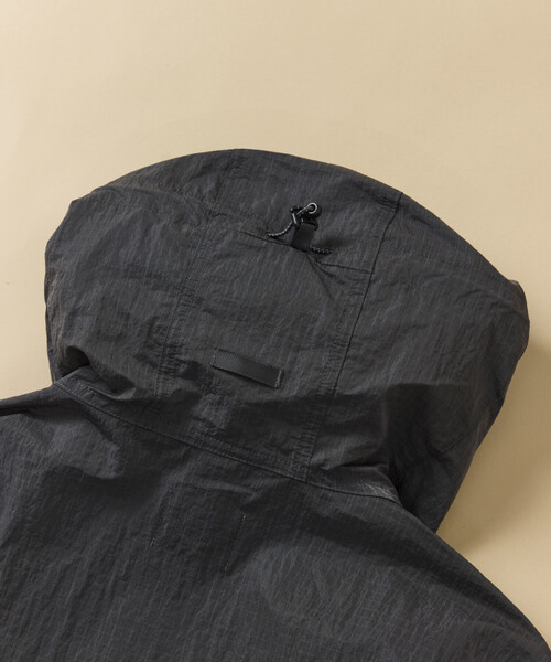 FREAK'S STORE（フリークスストア）の「アウトドア リップストップ ナイロン ワンポイントロゴ ジップアップパーカー ショーツ バッグ 3Pセット/セットアップ（ナイロンジャケット・メンズ・ワインレッド/ブラック/チャコールグレー/その他9/オレンジ・SMALL/LARGE/MEDIUM）」の20枚目の写真