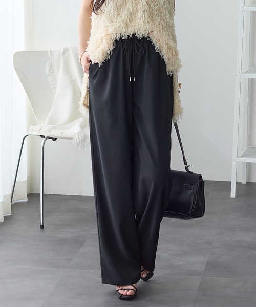 ReDial（リダイアル）の「きれい見え！ワイドイージーパンツ（スラックス・レディース・グレー/ブラック/モカ/アイボリー・L/M/3L/LL）」の10枚目の写真