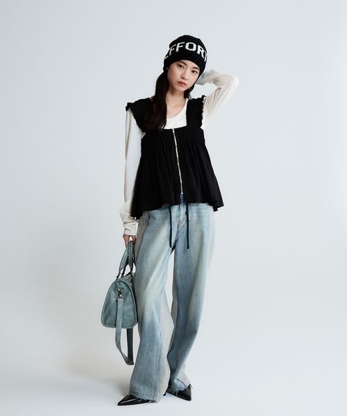 JEANASIS（ジーナシス）の「シャーリングギャザーZIP NS/659556（ベスト・レディース・ブラック/オフホワイト/カーキ・FREE）」の17枚目の写真