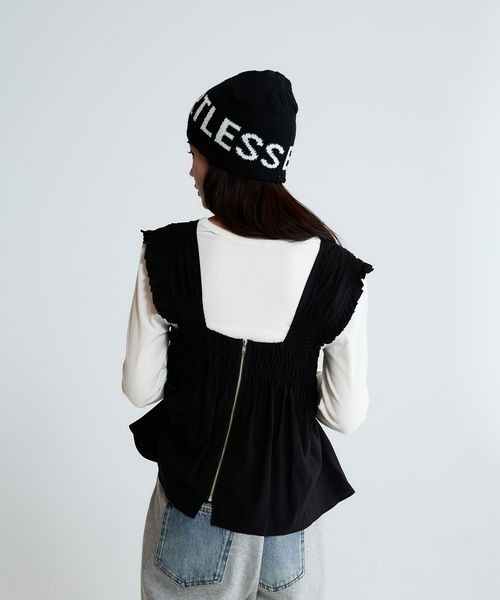 JEANASIS（ジーナシス）の「シャーリングギャザーZIP NS/659556（ベスト・レディース・ブラック/オフホワイト/カーキ・FREE）」の8枚目の写真