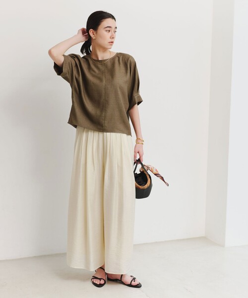 green label relaxing(グリーンレーベルリラクシング)の「リネンライク ブラウス マシンウォッシャブル ストレッチ UVカット(シャツ/ブラウス・レディース・ナチュラル/ブラウン/ネイビー・FREE)」の20枚目の写真