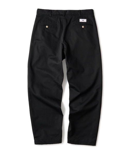 FTC(エフティーシー)の「CHINO SLACKS PANT(チノパンツ・メンズ・その他/ブラック/ホワイト・X-LARGE/LARGE/MEDIUM/SMALL)」の4枚目の写真