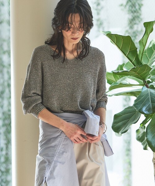 qualite(カリテ)の「ミックスカラードライコットンニット 春服 夏服 オフィスカジュアル(ニット/セーター・レディース・グレー/ブルー/ベージュ/スモークピンク・フリー)」の15枚目の写真