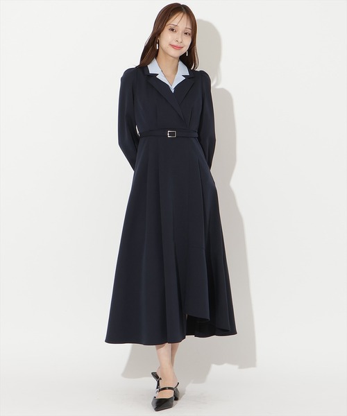 AND COUTURE(アンドクチュール)の「ダブルカラーワンピース(ワンピース・レディース・ベージュ/ライトグレー/ネイビー・SMALL/MEDIUM)」の3枚目の写真