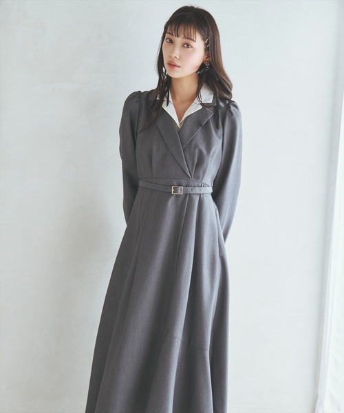 AND COUTURE(アンドクチュール)の「ダブルカラーワンピース(ワンピース・レディース・ベージュ/ライトグレー/ネイビー・SMALL/MEDIUM)」の13枚目の写真