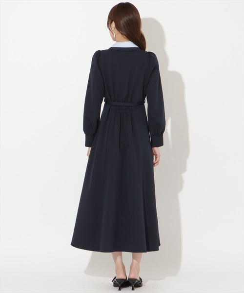 AND COUTURE(アンドクチュール)の「ダブルカラーワンピース(ワンピース・レディース・ベージュ/ライトグレー/ネイビー・SMALL/MEDIUM)」の7枚目の写真