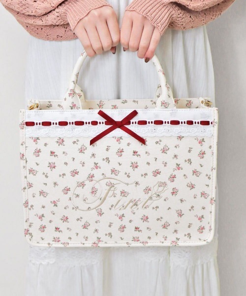 F i.n.t(フィント)の「はしごリボン小花柄トートバッグ(トートバッグ・レディース・ライトブルー/レッド・FREE)」の3枚目の写真