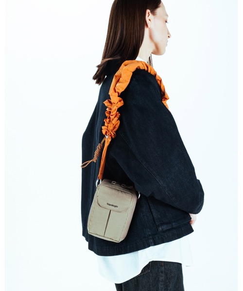 スマホアクセサリー topologie Scrunchie Pocket Sling Black Scrunchie Pocket Sling【ストラップ単体】（スマホグッズ