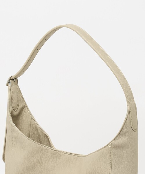 MARW UNITED ARROWS(マルゥ ユナイテッドアローズ)の「<MARW UNITED ARROWS>ベルテッド ワンショルダー バッグ(トートバッグ・レディース・ベージュ/ブラック・FREE)」の6枚目の写真