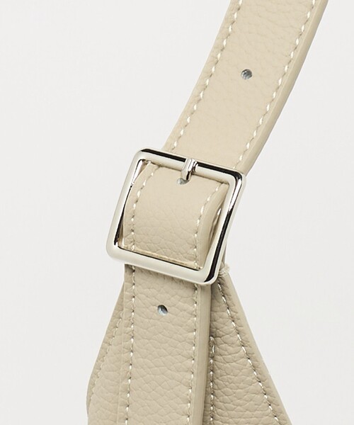 MARW UNITED ARROWS(マルゥ ユナイテッドアローズ)の「<MARW UNITED ARROWS>ベルテッド ワンショルダー バッグ(トートバッグ・レディース・ベージュ/ブラック・FREE)」の11枚目の写真