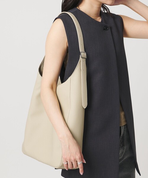 MARW UNITED ARROWS(マルゥ ユナイテッドアローズ)の「<MARW UNITED ARROWS>ベルテッド ワンショルダー バッグ(トートバッグ・レディース・ベージュ/ブラック・FREE)」の13枚目の写真