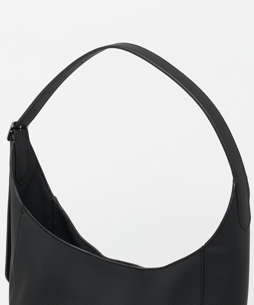 MARW UNITED ARROWS(マルゥ ユナイテッドアローズ)の「<MARW UNITED ARROWS>ベルテッド ワンショルダー バッグ(トートバッグ・レディース・ベージュ/ブラック・FREE)」の16枚目の写真