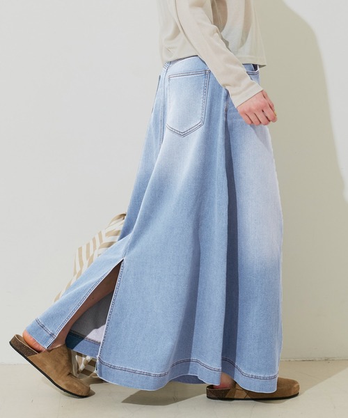 coca（coca）（コカ）の「カットデニムマキシ丈スカート（デニムスカート・レディース・ライトブルー/ブルー・L/S）」の7枚目の写真