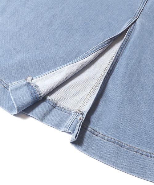 coca（coca）（コカ）の「カットデニムマキシ丈スカート（デニムスカート・レディース・ライトブルー/ブルー・L/S）」の17枚目の写真