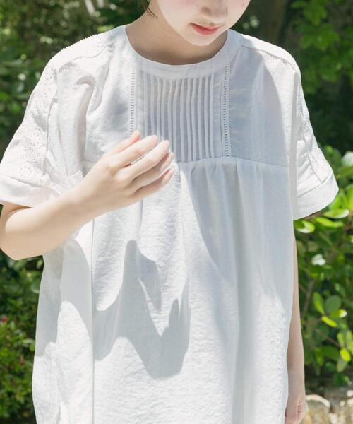 ITEMS URBANRESEARCH(アイテムズ アーバンリサーチ)の「ピンタックレースブラウス(シャツ/ブラウス・レディース・ブラック/ライトブルー/キャメル/オフホワイト・FREE)」の19枚目の写真