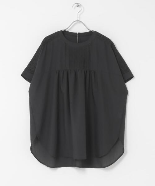ITEMS URBANRESEARCH(アイテムズ アーバンリサーチ)の「ピンタックレースブラウス(シャツ/ブラウス・レディース・ブラック/ライトブルー/キャメル/オフホワイト・FREE)」の7枚目の写真