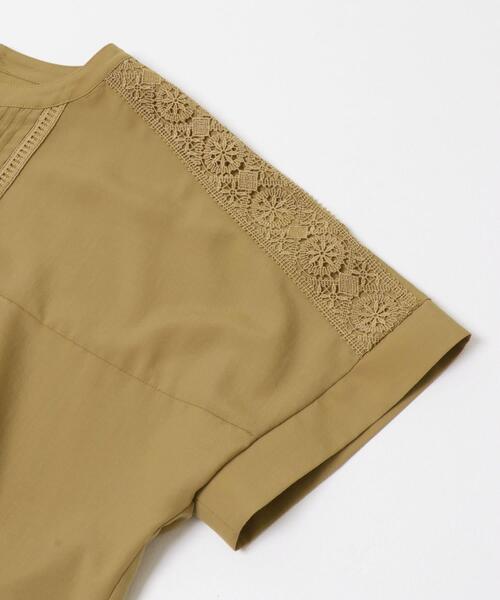 ITEMS URBANRESEARCH(アイテムズ アーバンリサーチ)の「ピンタックレースブラウス(シャツ/ブラウス・レディース・ブラック/ライトブルー/キャメル/オフホワイト・FREE)」の10枚目の写真