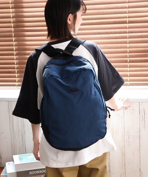 FIRST DOWN(ファーストダウン)の「【FIRST DOWN/ファーストダウン】LIGHT BACKPACK/軽量バックパック(バックパック/リュック・メンズ・ブラック/ダークブルー・FREE)」の2枚目の写真