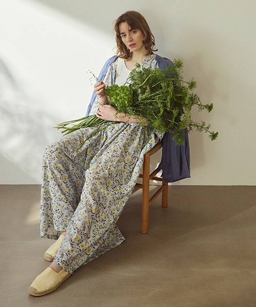 studio CLIP（スタディオクリップ）の「《natural by clip》リネンカシュクールブラウス（シャツ/ブラウス・レディース・オフホワイト/ブルー・FREE）」の22枚目の写真