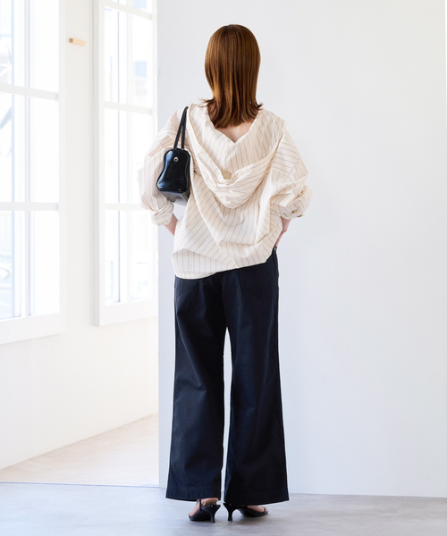 U by SPICK&SPAN（ユーバイスピックアンドスパン）の「《新色 / 追加》ヴィンテージライクチノパンツ（チノパンツ・レディース・ネイビー/ベージュ/ブラウン・38/36）」の13枚目の写真