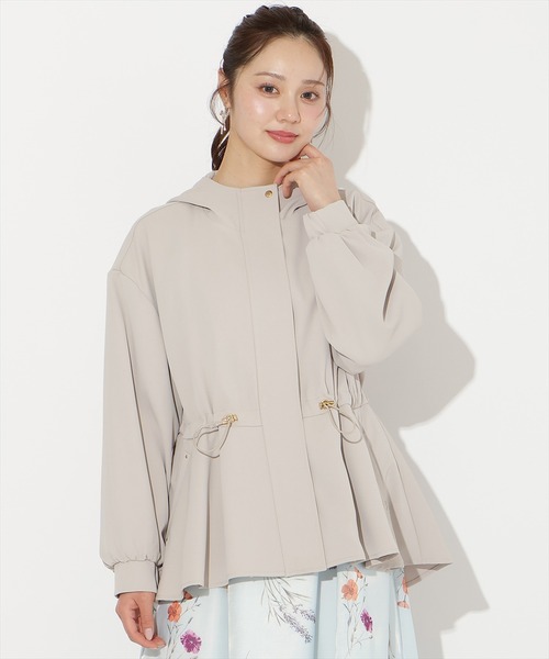 WILLSELECTION(ウィルセレクション)の「ドロストペプラムフードブルゾン(ブルゾン・レディース・ブラック/ベージュ/オフホワイト・FREE)」の3枚目の写真