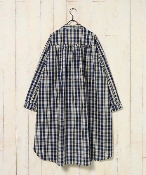 Bleu Bleuet(ブルーブルーエ)の「シャツワンピース(ワンピース・レディース・ブラック/ネイビー/ブルー・ML)」の8枚目の写真