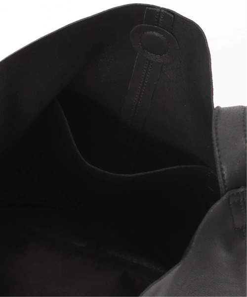 Morphee（モルフェ）の「MORPHEE(モルフェ) SQUARE SHOULDER ナッパレザー（ショルダーバッグ・メンズ・ブラック・FREE）」の11枚目の写真