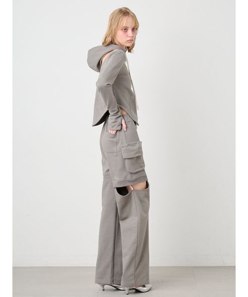 SORIN（ソリン　）の「Back Open Slim Hoodie/バックオープンスリムフーディー（パーカー・レディース・オフホワイト/カーキ/ブラック・38）」の8枚目の写真