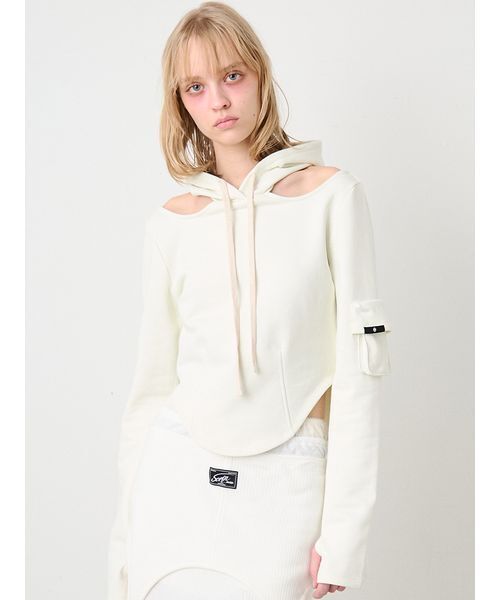 SORIN（ソリン　）の「Back Open Slim Hoodie/バックオープンスリムフーディー（パーカー・レディース・オフホワイト/カーキ/ブラック・38）」の20枚目の写真