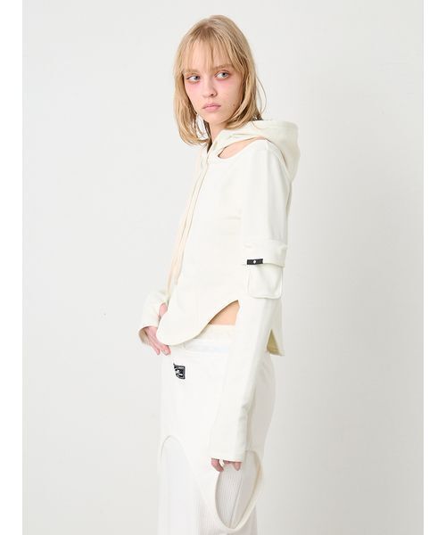 SORIN（ソリン　）の「Back Open Slim Hoodie/バックオープンスリムフーディー（パーカー・レディース・オフホワイト/カーキ/ブラック・38）」の22枚目の写真