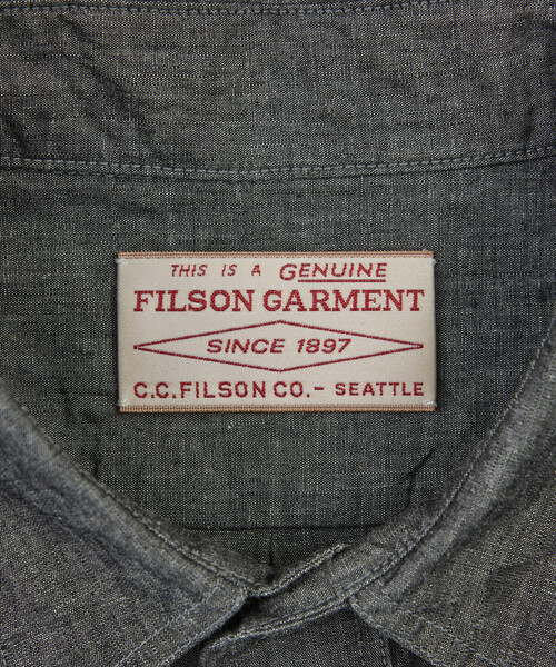 FILSON(フィルソン)の「FILSON/フィルソン 【Japan Exclusive】Chambray Work Shirt Black Pigment Produced by 金子恵治(シャツ/ブラウス・メンズ・ブラック・X-LARGE/LARGE/MEDIUM/SMALL)」の3枚目の写真