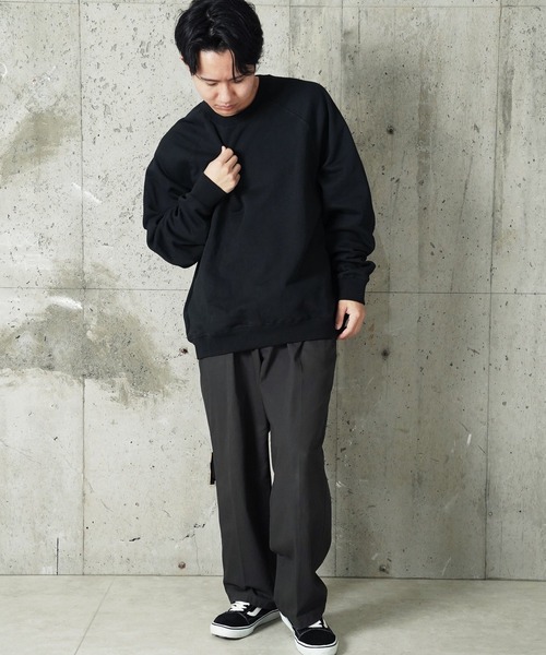 FOG ESSENTIALS(エフオージーエッセンシャルズ)の「"08"≪FOG ESSENTIALS≫裏起毛 スウェット バックロゴ プルオーバー トレーナー(スウェット・メンズ・ブラック・M/L/XL)」の3枚目の写真