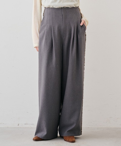 ＭＥＤＥ１９Ｆ　フリンジづかいのカットオフパンツ