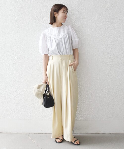 SHIPS any(シップス エニィ)の「SHIPS any:〈洗濯機可能〉リネンミックス 2タック テーパード パンツ(その他パンツ・レディース・クリーム/ダークオリーブ・38/36)」の6枚目の写真