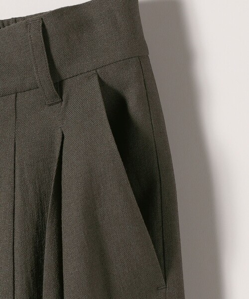 SHIPS any(シップス エニィ)の「SHIPS any:〈洗濯機可能〉リネンミックス 2タック テーパード パンツ(その他パンツ・レディース・クリーム/ダークオリーブ・38/36)」の16枚目の写真