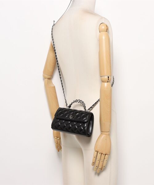 SVEC（シュベック）の「キルテイング 2WAY ショルダーバッグ（ショルダーバッグ・レディース・ホワイト・FREE）」の5枚目の写真