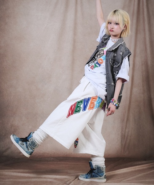 GALFY(ガルフィー)の「GALFY-おしゃぶりワンワンカラフルロゴショーツ(その他パンツ・メンズ・ブラック/ホワイト・XL/L)」の11枚目の写真