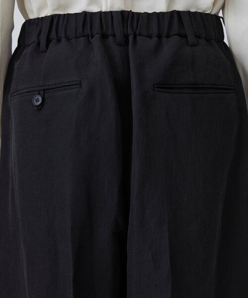 UNITED TOKYO(ユナイテッドトウキョウ)の「VINTAGE SILK LINEN 3タックスラックス(その他パンツ・メンズ・グレイッシュベージュ/ブラック・2/1)」の19枚目の写真